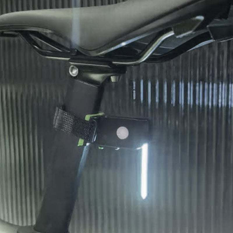 🎁BUY 1 GET 1 FREE（2 PCS）🔥LED Bike Rear Light，your ideal cycling companion!