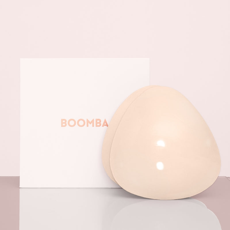 LAST DAY - BUY 1 GET 1 FREE💗 Double-Sided Invisible Push-Up Bra – No straps, no seams. Strong adhesive stays secure all day. Reusable &amp; washable. Perfect for backless &amp; strapless outfits. 👗🦋