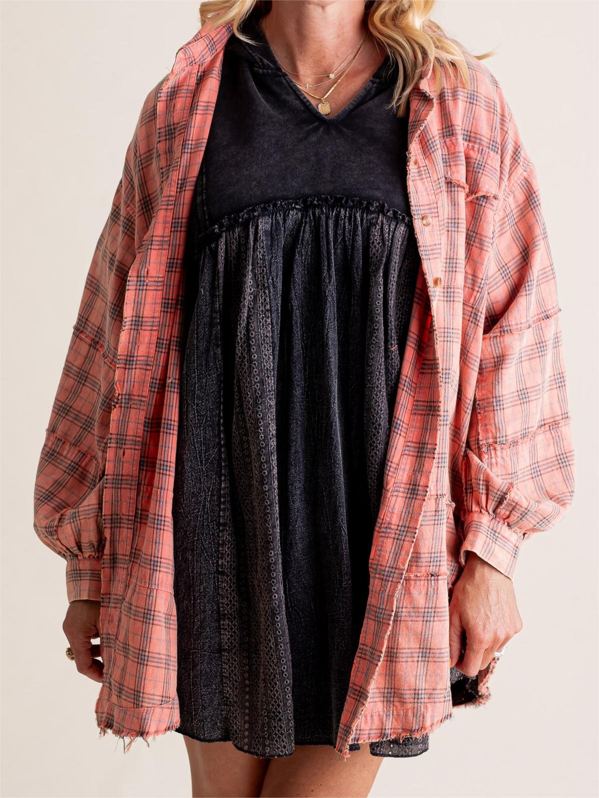 ⏰Early Autumn Sales 50% OFF🍂Women's Mineral Washed Button Down Plaid Shirt With Pockets