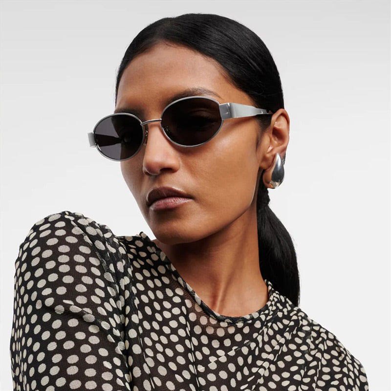 Vintage Oval Frame Sunglasses With Case