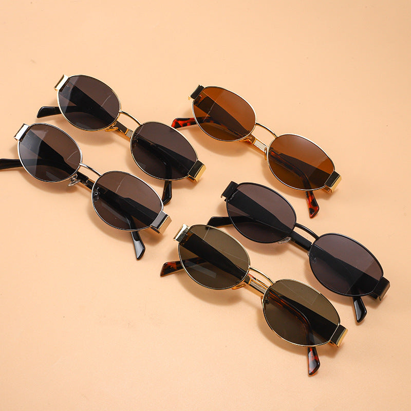 Vintage Oval Frame Sunglasses With Case