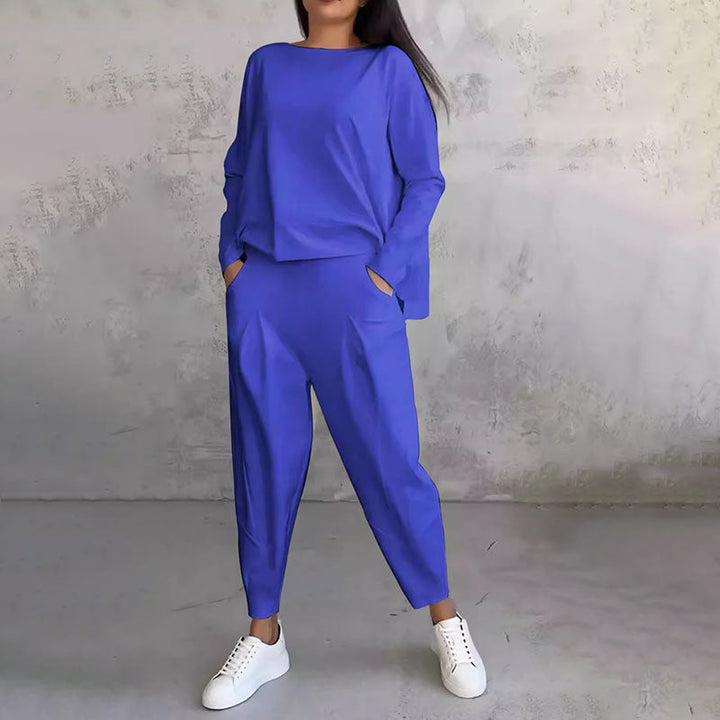 Round-Neck Long-Sleeved Top ＆ Pants 2-Piece Set | Wrinkle-Free &amp; Breathable |
