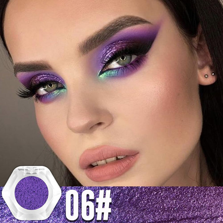 Double chrome eye shadow