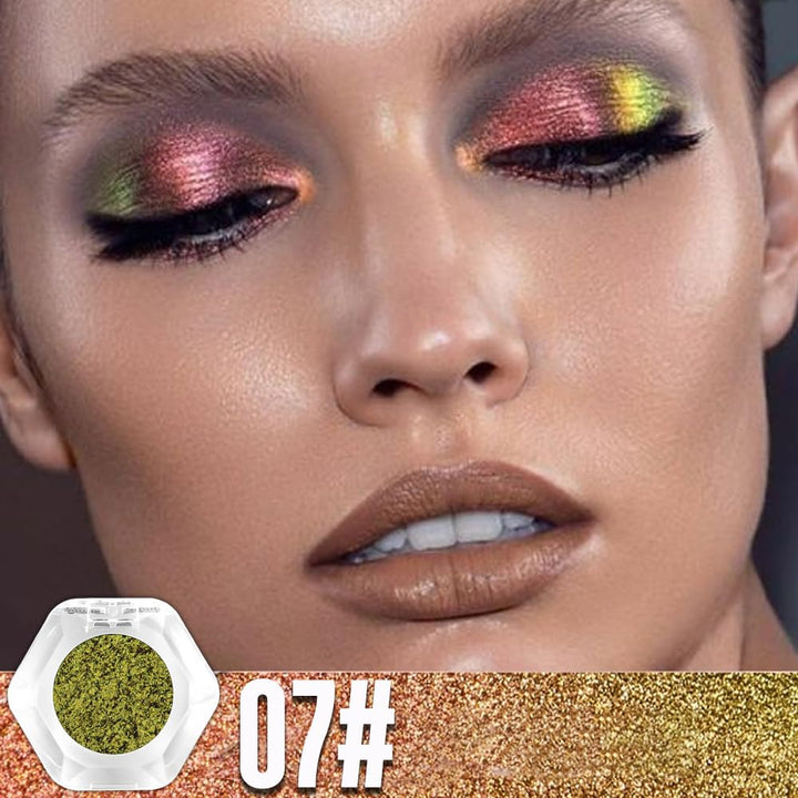 Double chrome eye shadow