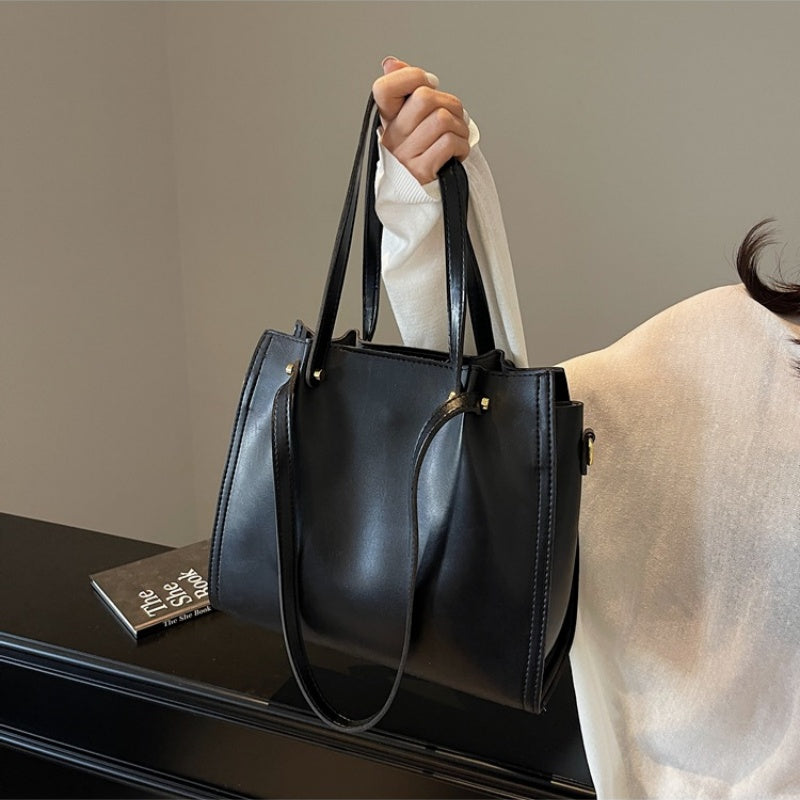 Elegant Vintage Large Capacity Adjustable Shoulder Bag