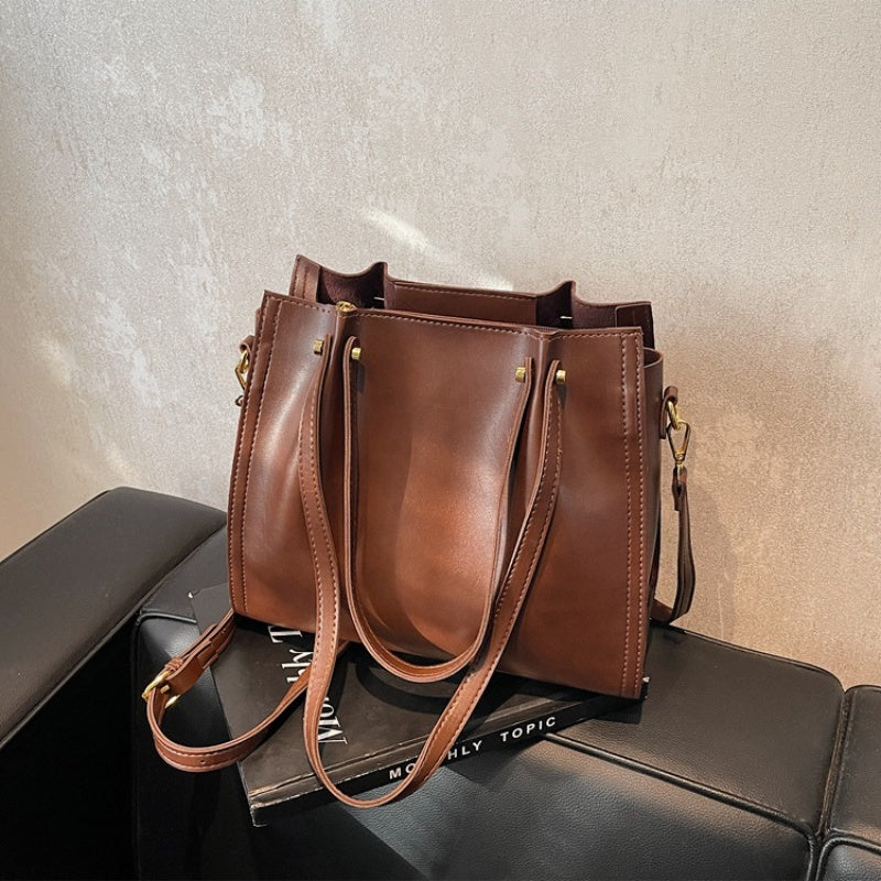 Elegant Vintage Large Capacity Adjustable Shoulder Bag