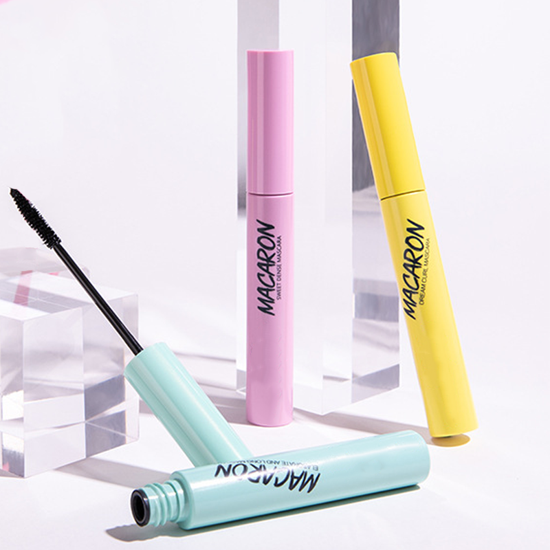 Smudge-Proof Waterproof Mascara for Lengthening, Volumizing &amp; Curling