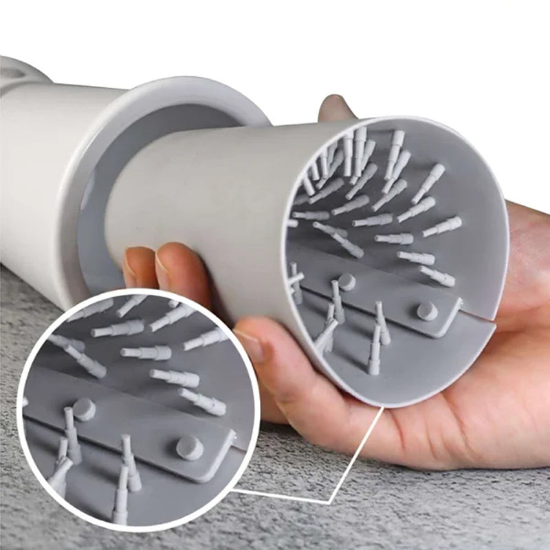 🐾 Intelligent rotating pet paw scrubber 🌿