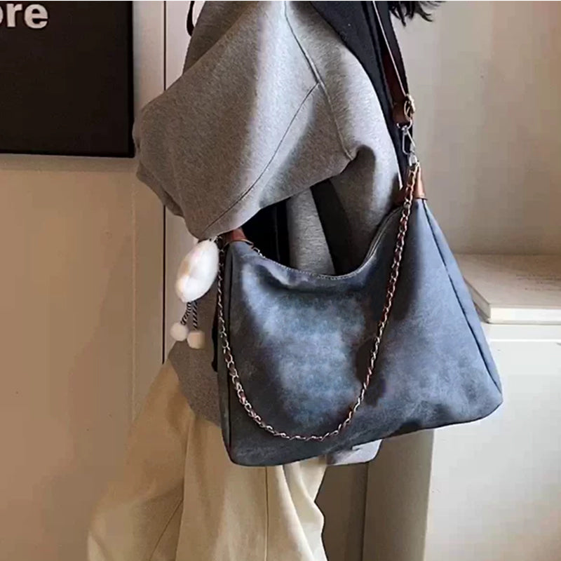 Stylish & Spacious Shoulder Bag