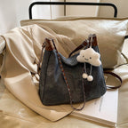 Stylish & Spacious Shoulder Bag