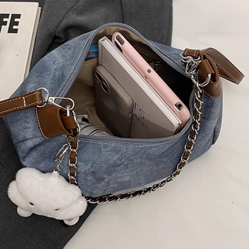Stylish & Spacious Shoulder Bag