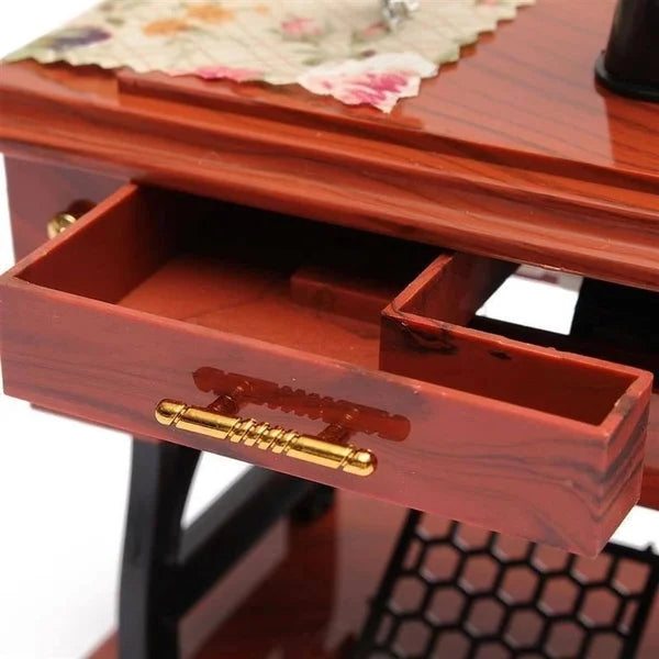 🪗Oferta por tiempo limitado: 50% de descuento en una mini máquina de coser de madera con caja de música.