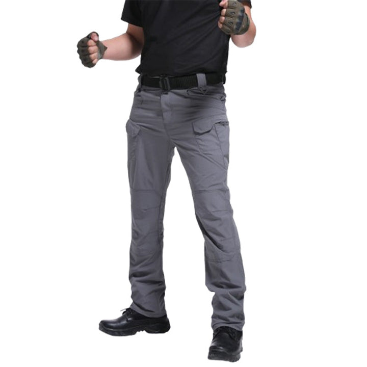 🚶  50% NYT POIS PÄÄLTÄ! 🏙️ Urban Tactical -housut – kapea istuvuus, turvalliset piilotaskut &amp;  Neljään suuntaan joustavaa materiaalia täydelliseen liikkuvuuteen ⚡